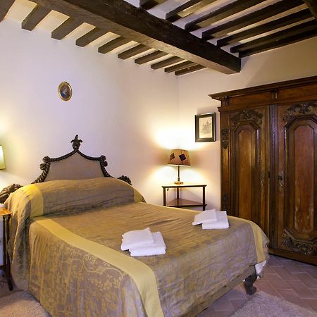 Castello Di Magrano Guest House Carbonesca Exterior foto