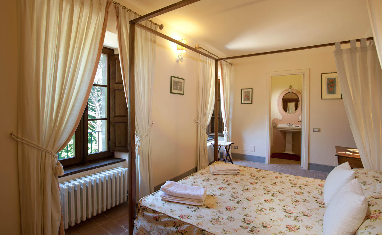 Castello Di Magrano Guest House Carbonesca Exterior foto