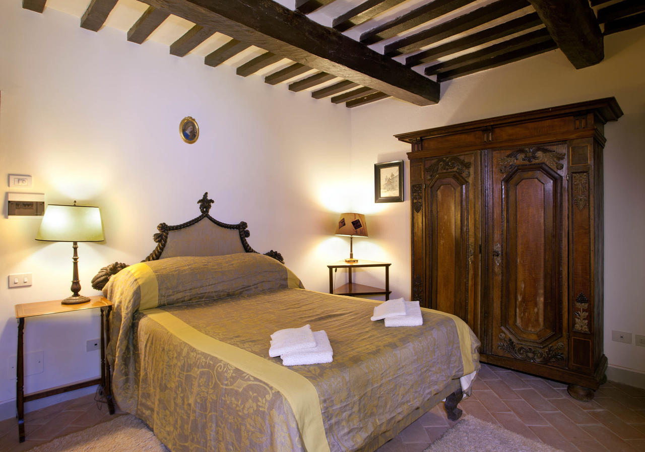 Castello Di Magrano Guest House Carbonesca Exterior foto